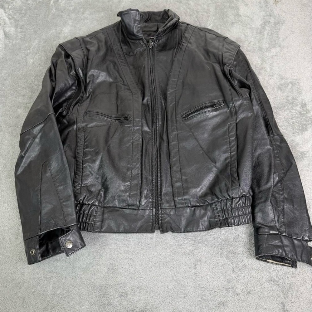 vintage Berman's leather bomber jacket
